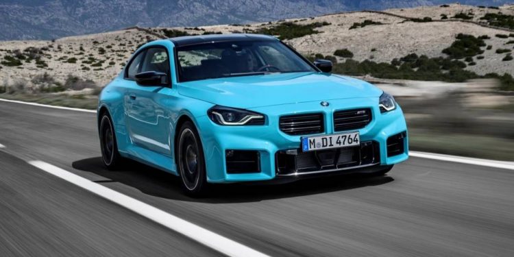 BMW M2 ganha tração integral e tecnologia das pistas para manter motor 3.0 biturbo