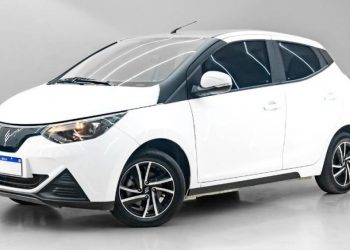 R$ 69.990: JMEV Emova Easy é o carro elétrico mais barato do Brasil